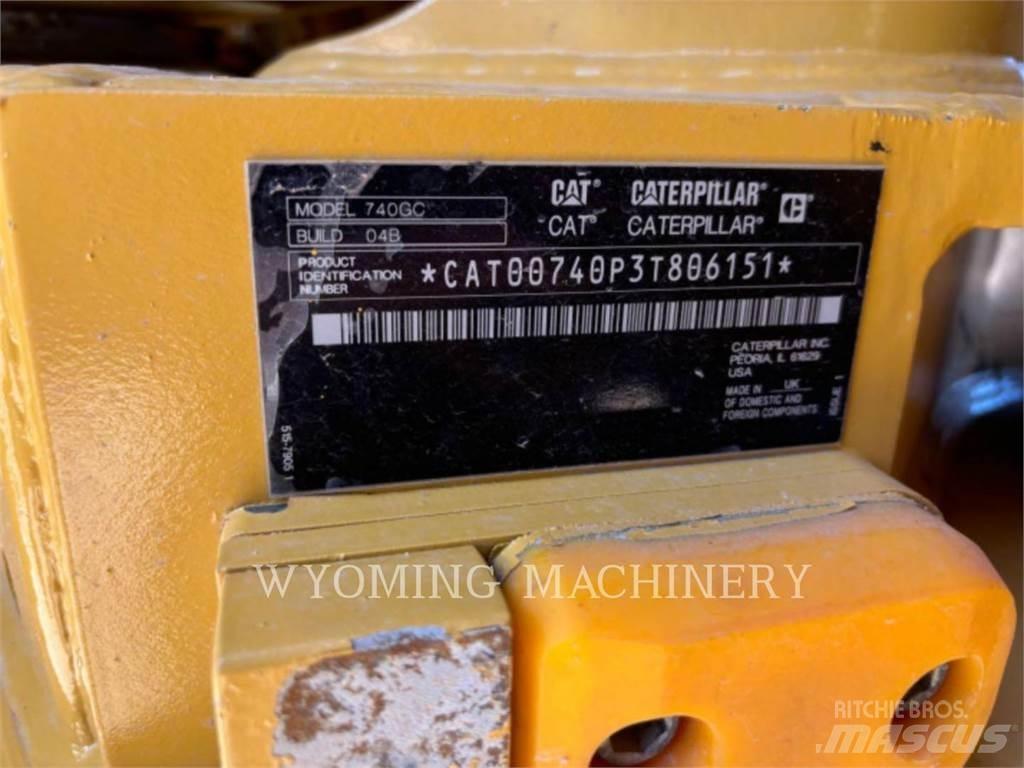 CAT 740 GC Zglobni demperi