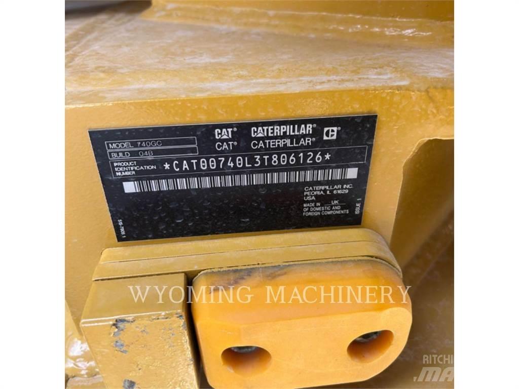 CAT 740 GC Zglobni demperi