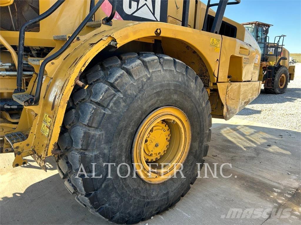 CAT 740B Zglobni demperi