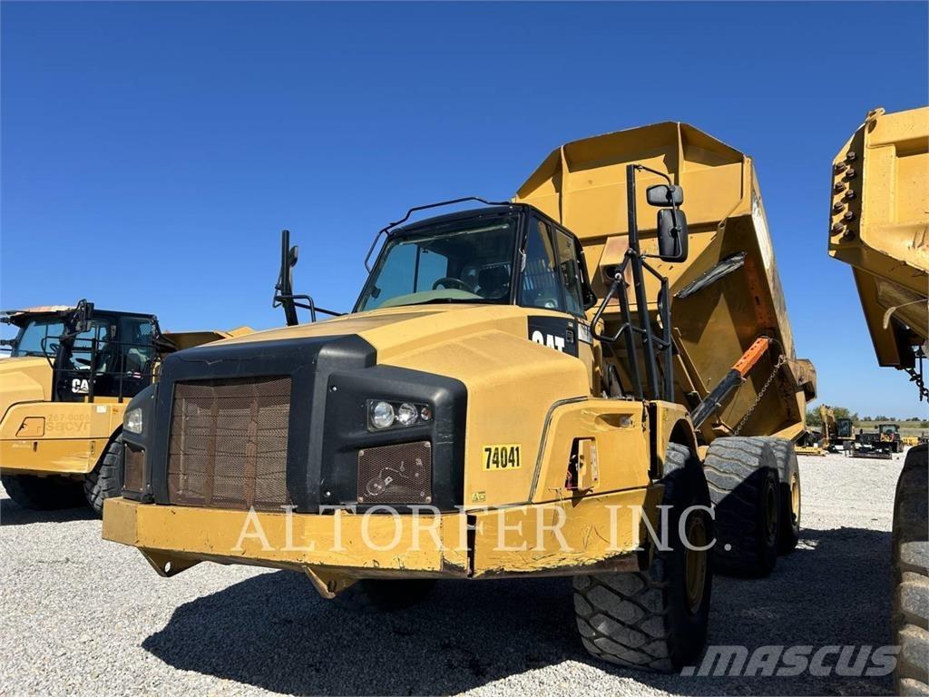 CAT 740B Zglobni demperi