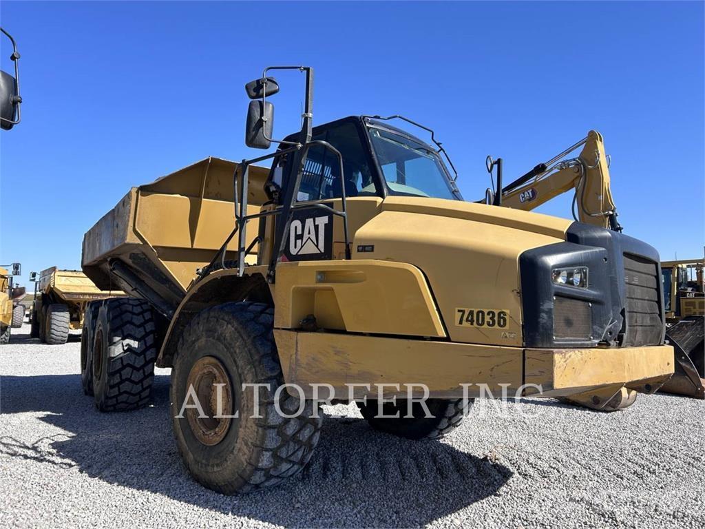 CAT 740B Zglobni demperi