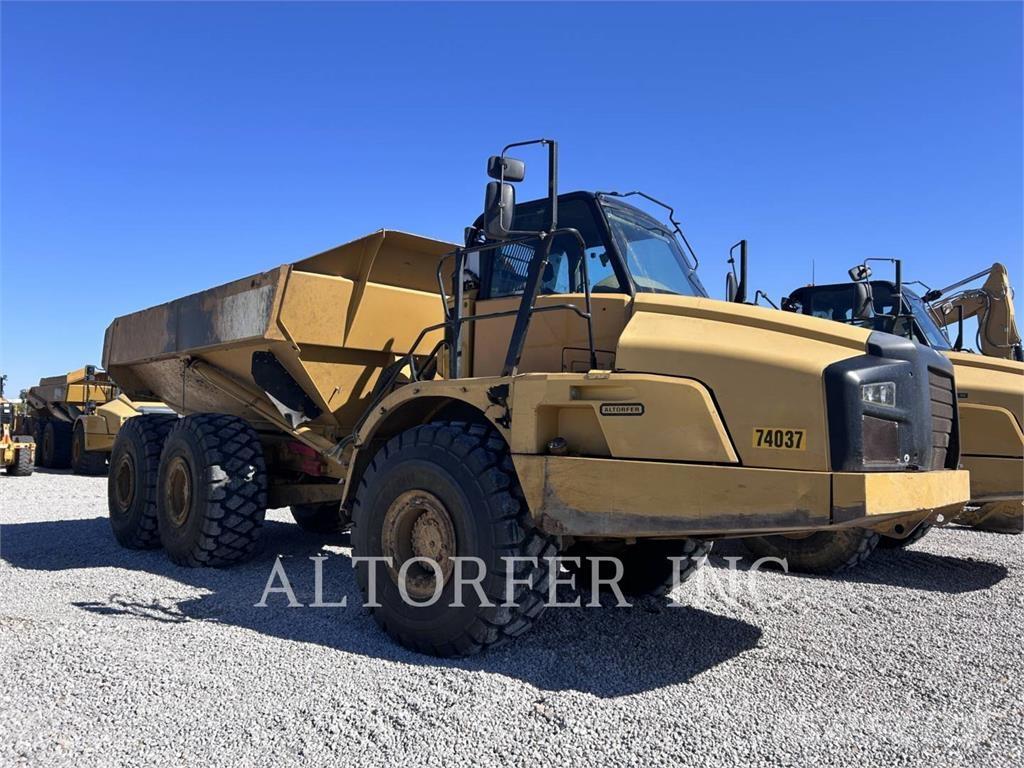 CAT 740B Zglobni demperi