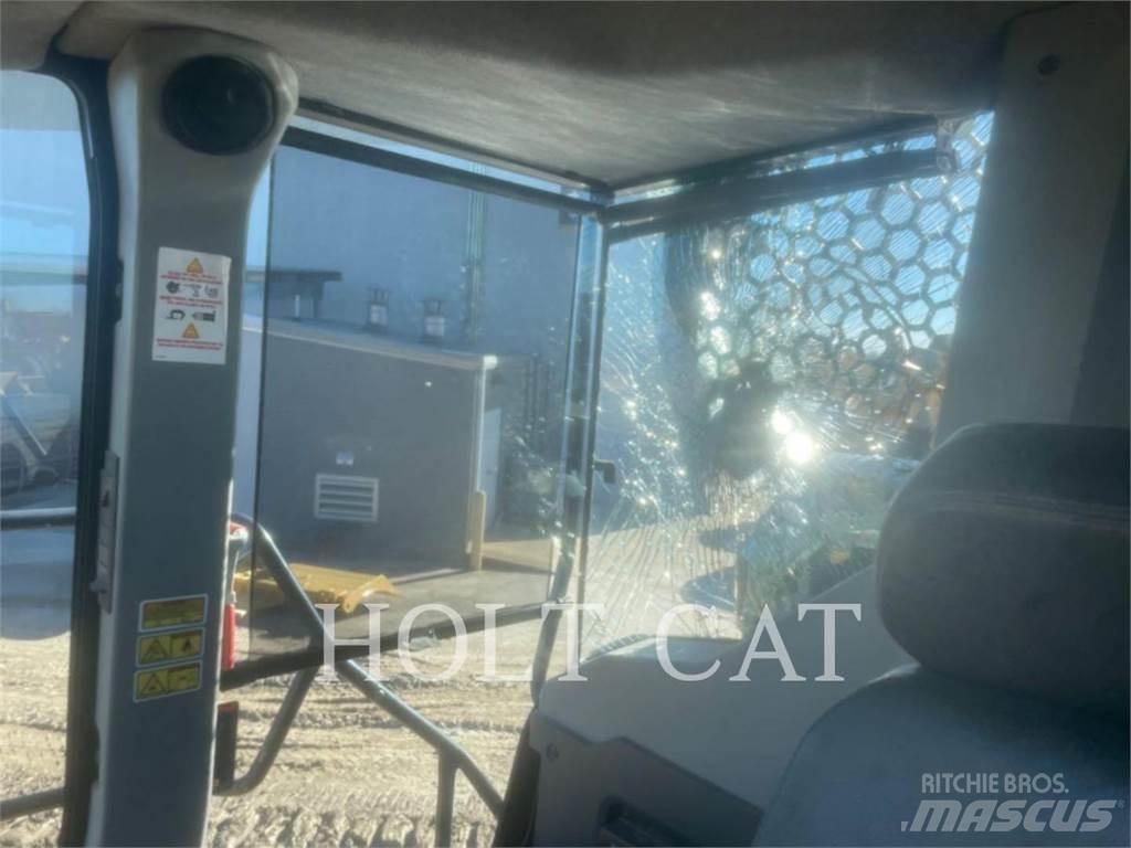 CAT 745 Zglobni demperi