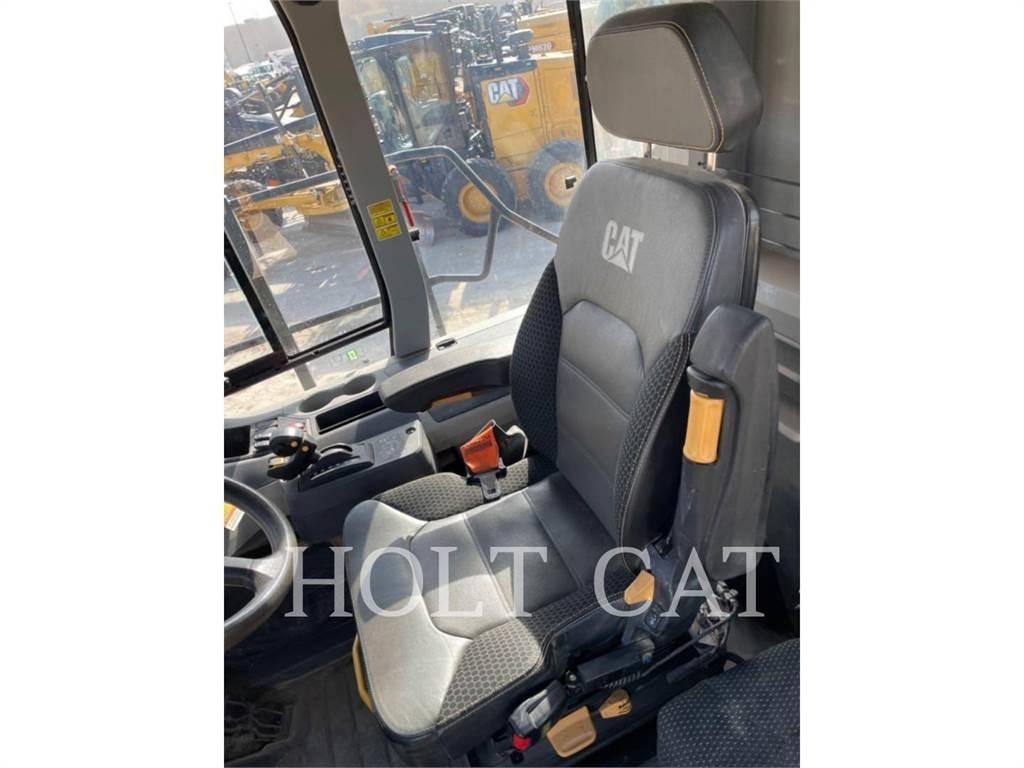 CAT 745 Zglobni demperi