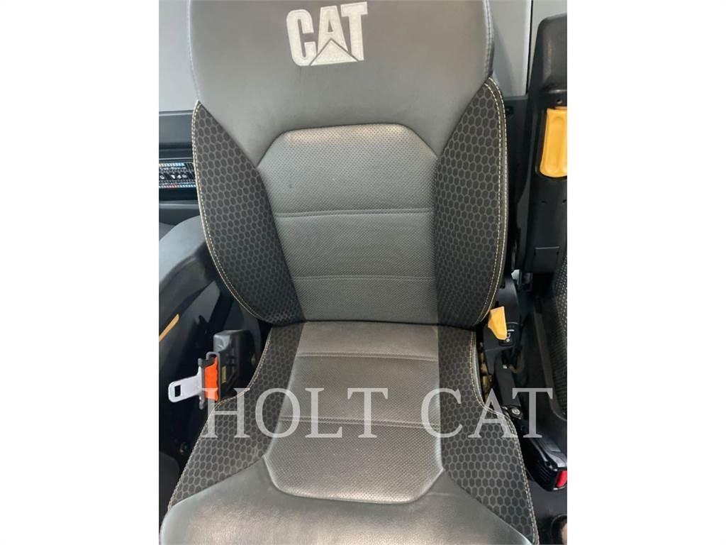 CAT 745 Zglobni demperi