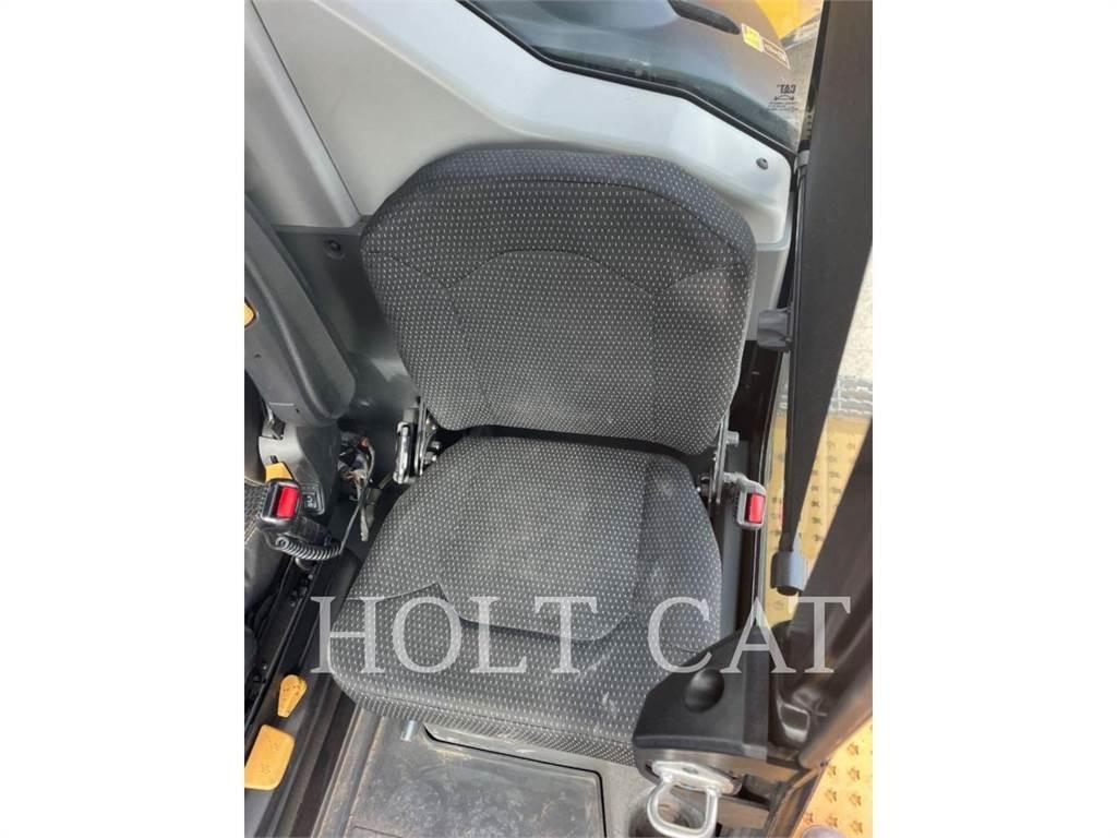 CAT 745 Zglobni demperi
