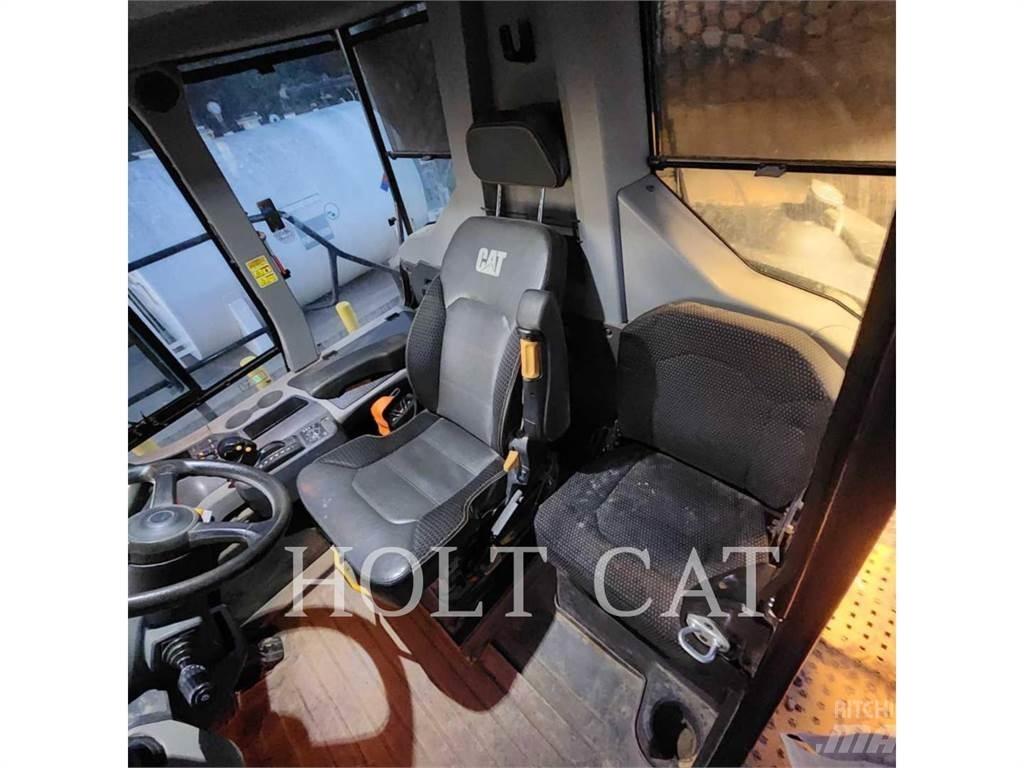 CAT 745 Zglobni demperi