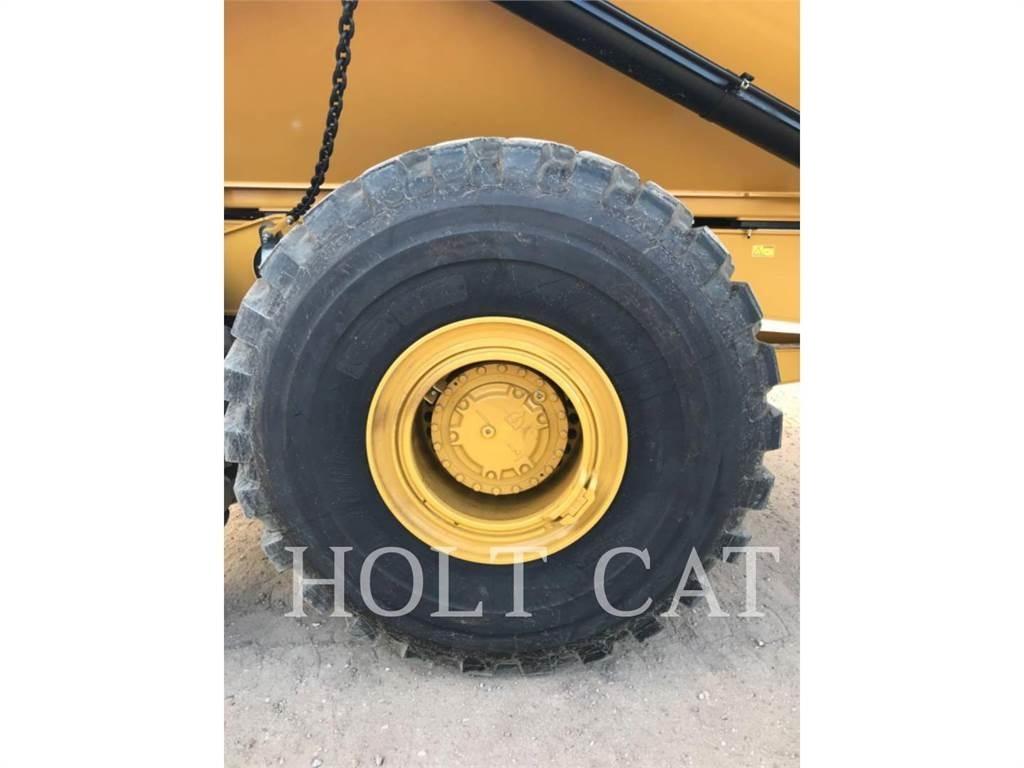 CAT 745 Zglobni demperi