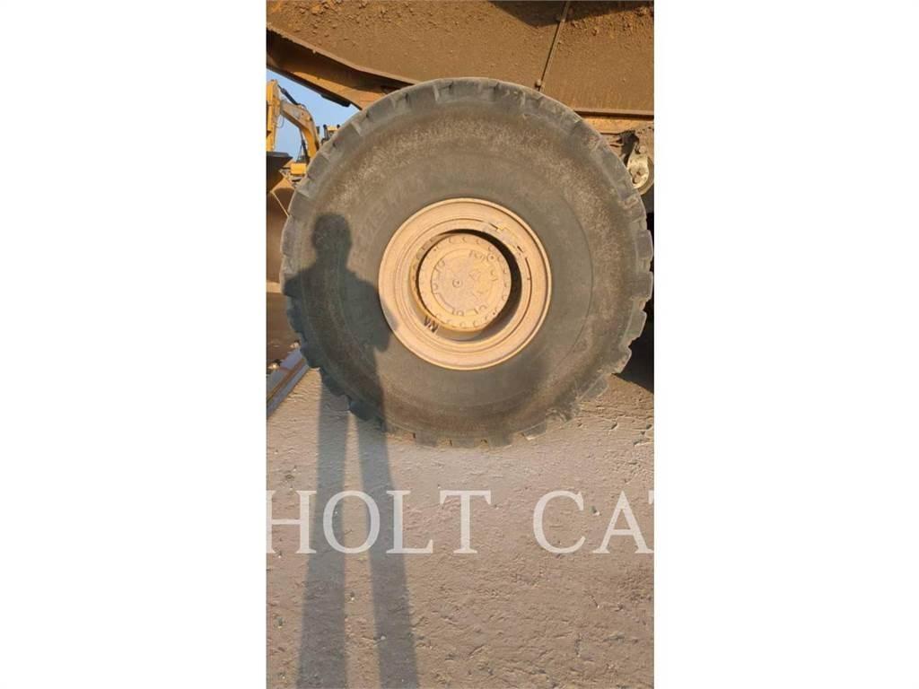 CAT 745 Zglobni demperi