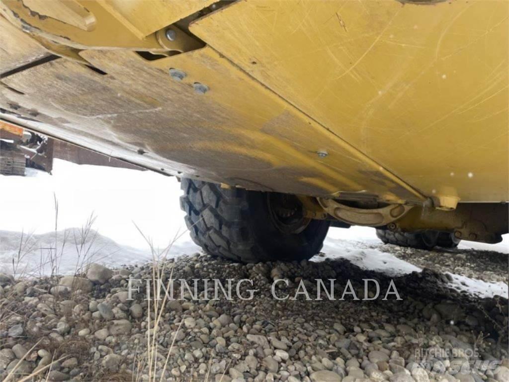 CAT 745 Zglobni demperi