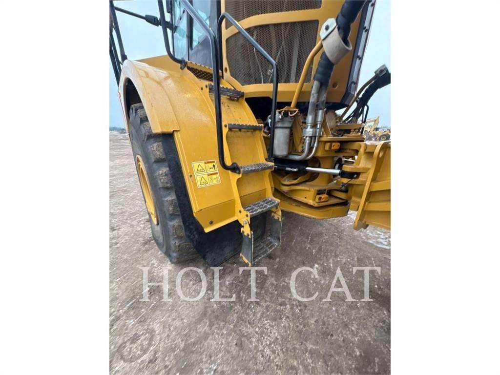 CAT 745 Zglobni demperi