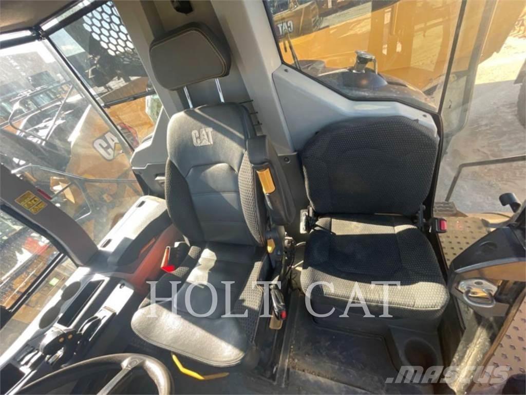 CAT 745 Zglobni demperi