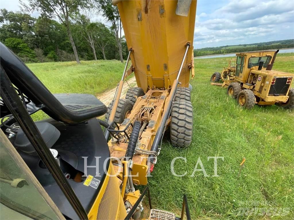 CAT 745-04 Zglobni demperi