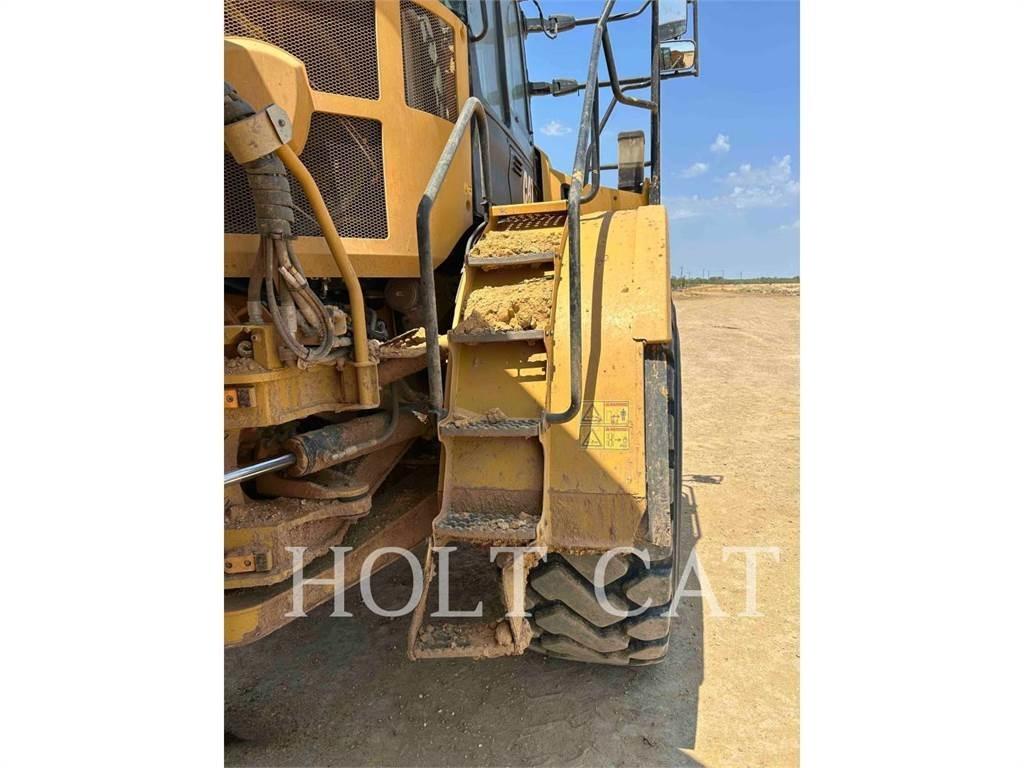 CAT 74504 Zglobni demperi