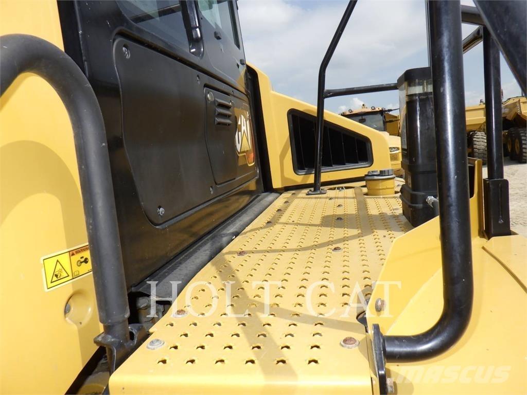 CAT 74504 Zglobni demperi