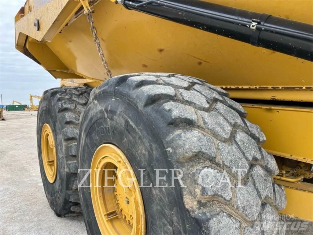CAT 745C Zglobni demperi