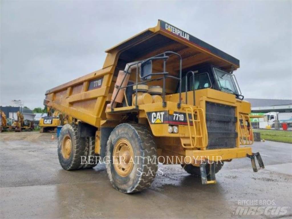 CAT 771D Zglobni demperi
