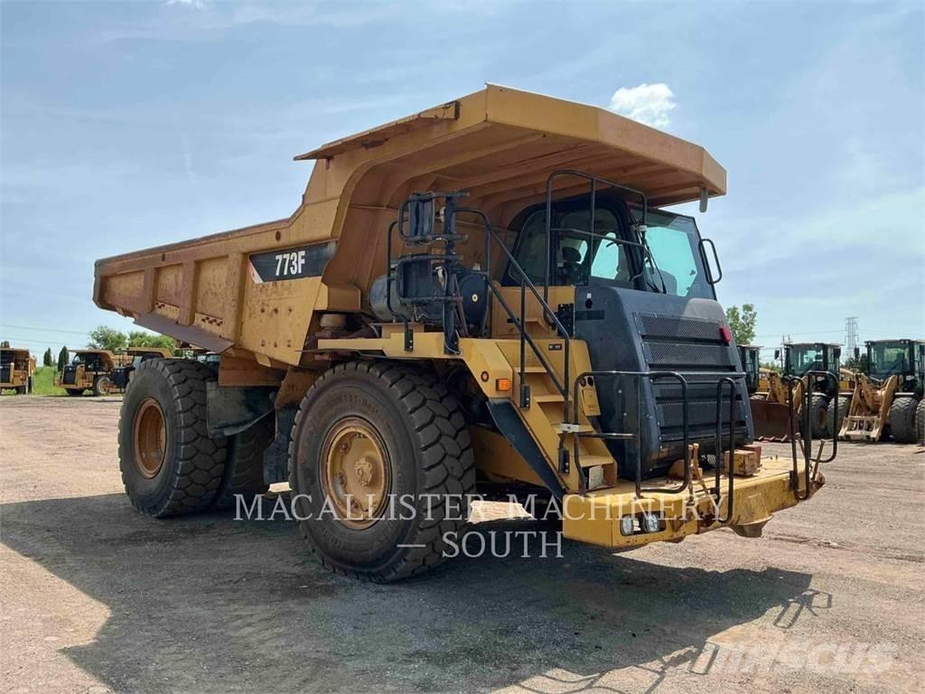 CAT 773F Zglobni demperi