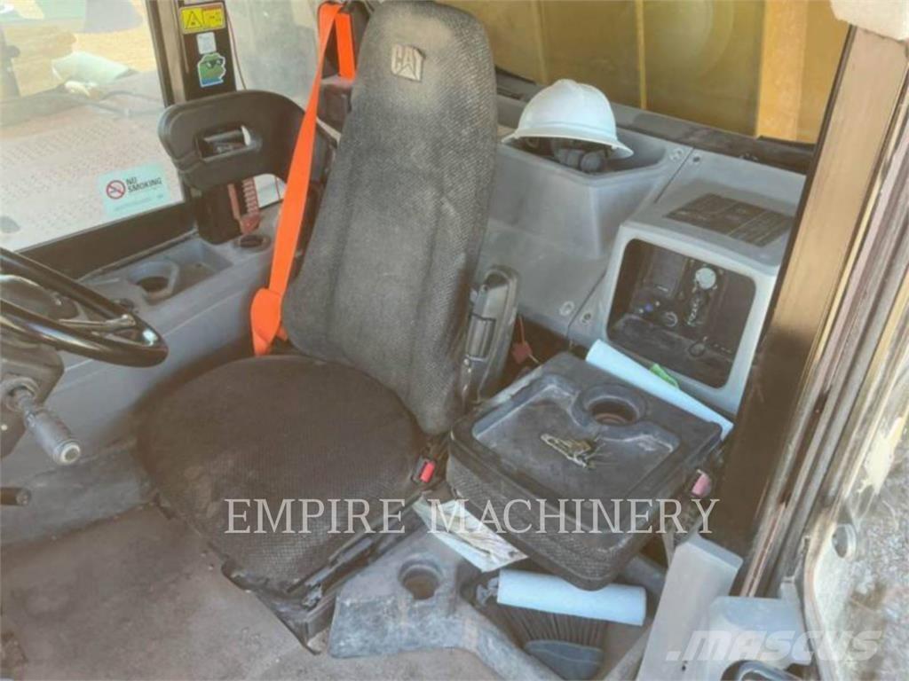 CAT 773F Zglobni demperi