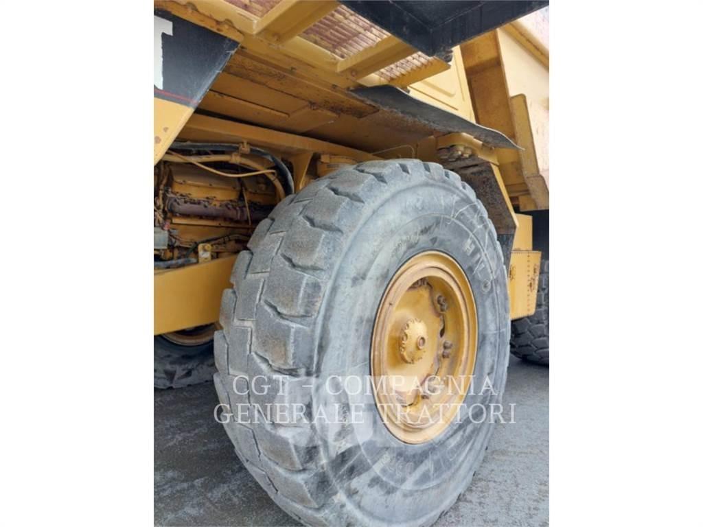 CAT 775B Zglobni demperi