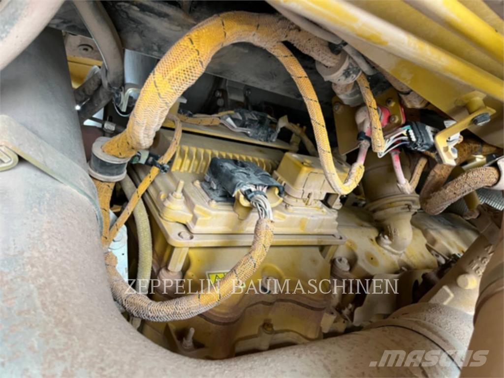 CAT 775G Zglobni demperi