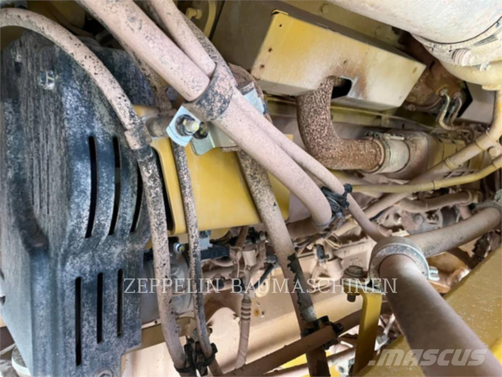 CAT 775G Zglobni demperi