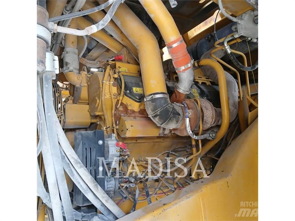 CAT 777F Zglobni demperi
