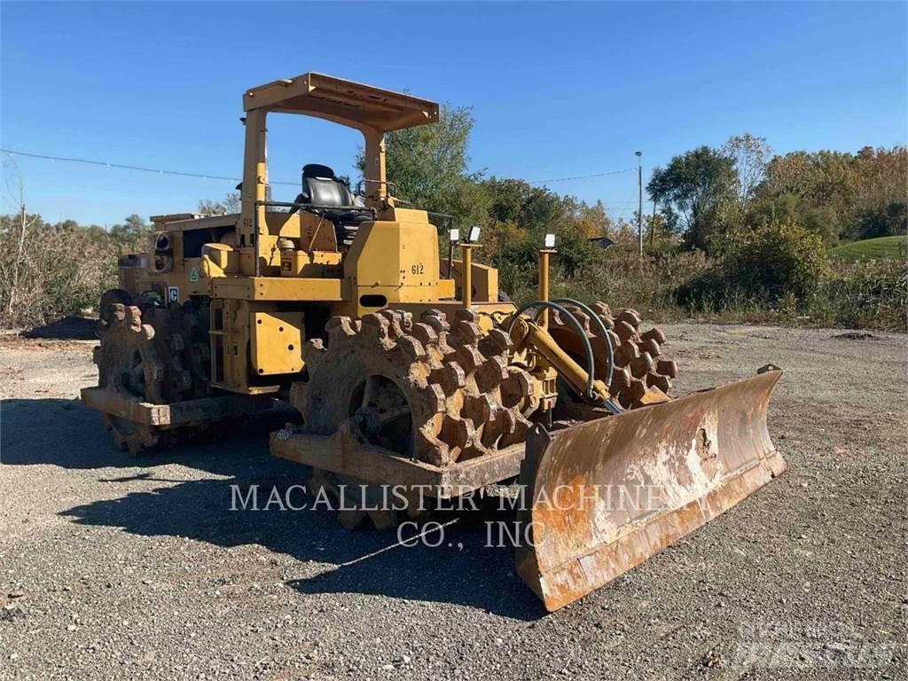CAT 815 Kompaktori zemlje