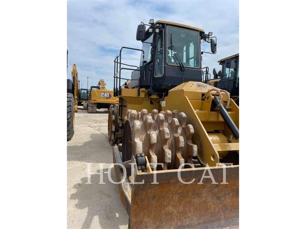 CAT 815 Kompaktori zemlje