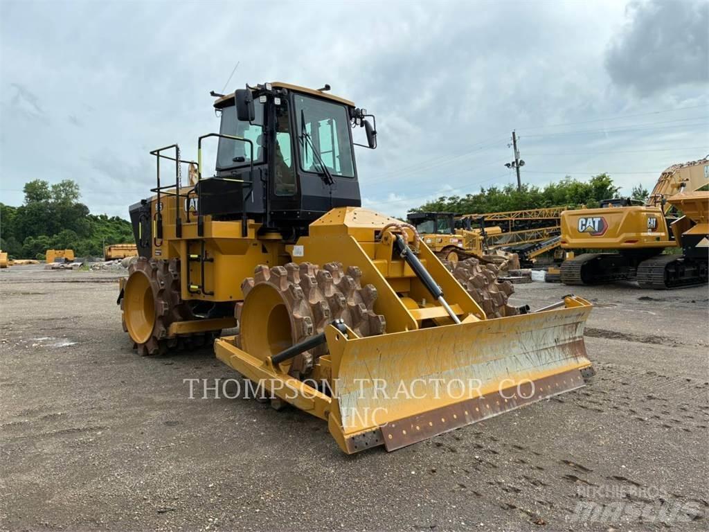 CAT 815 Kompaktori zemlje