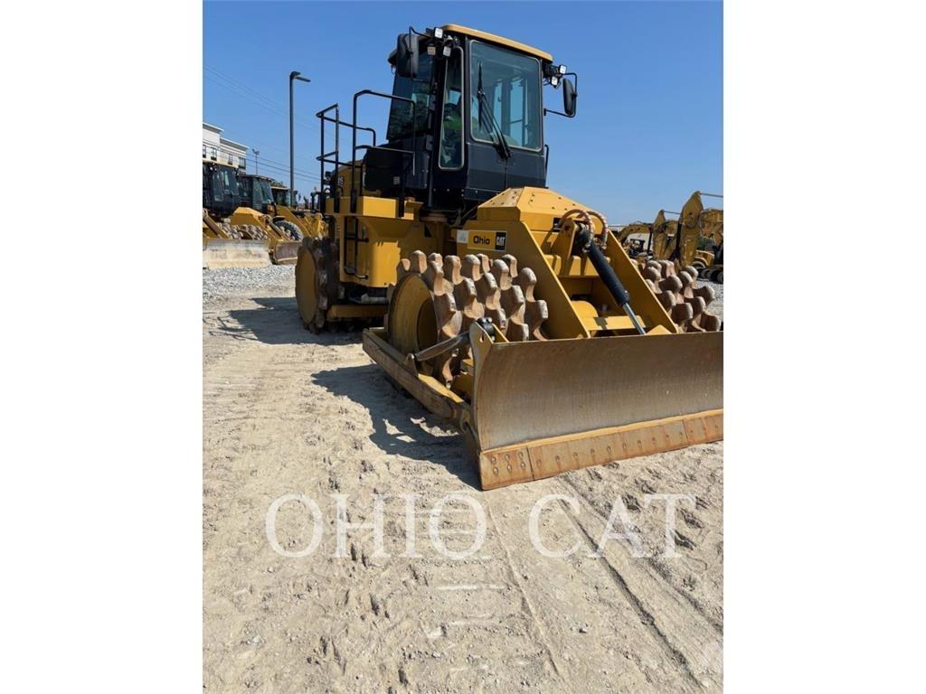 CAT 815 Kompaktori zemlje