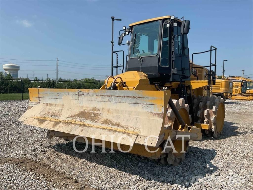 CAT 815 Kompaktori zemlje