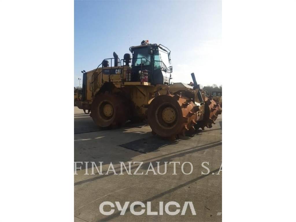 CAT 826K Kompaktori zemlje