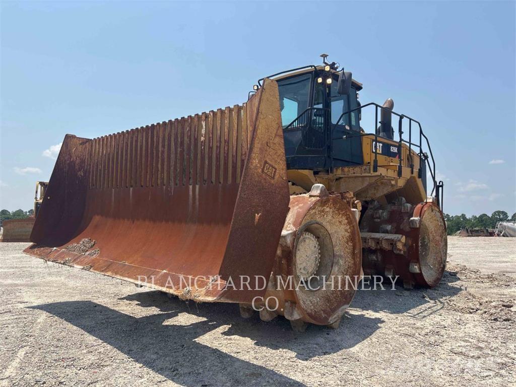 CAT 826K Kompaktori zemlje