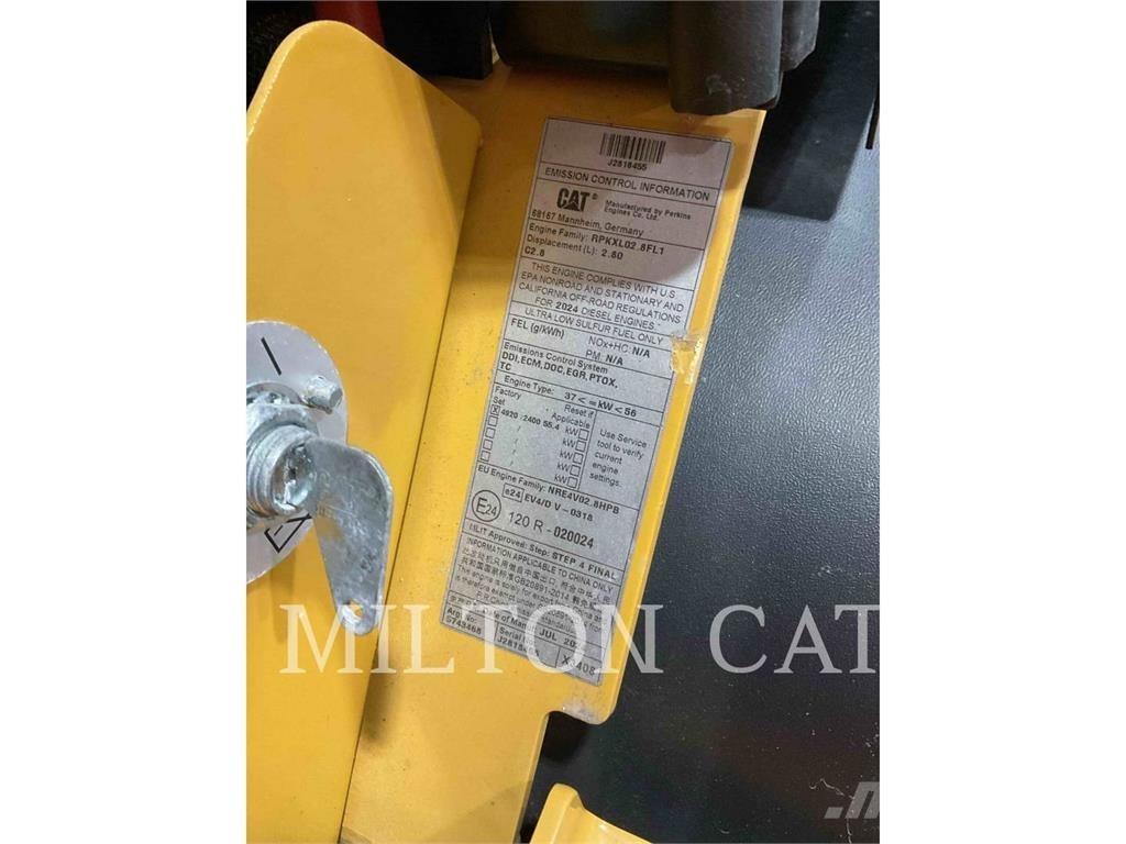 CAT 906 Utovarivači na kotačima