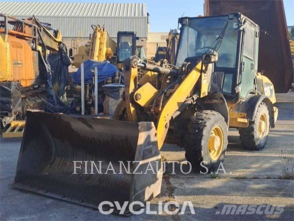 CAT 906H Utovarivači na kotačima