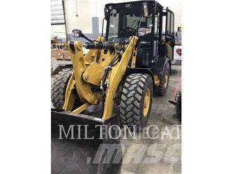 CAT 906M Utovarivači na kotačima