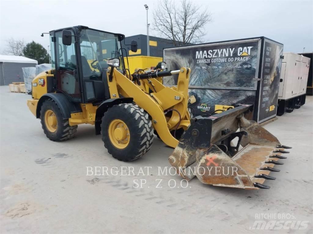 CAT 906M Utovarivači na kotačima