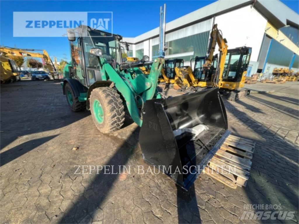 CAT 906M Utovarivači na kotačima