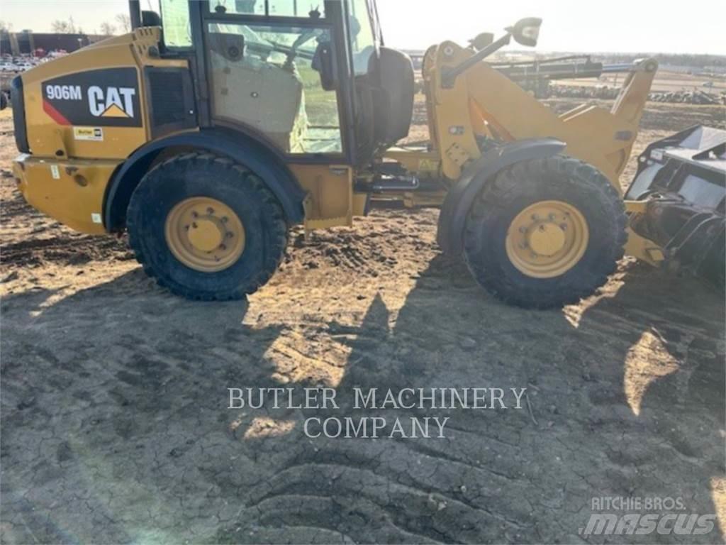 CAT 906M Utovarivači na kotačima