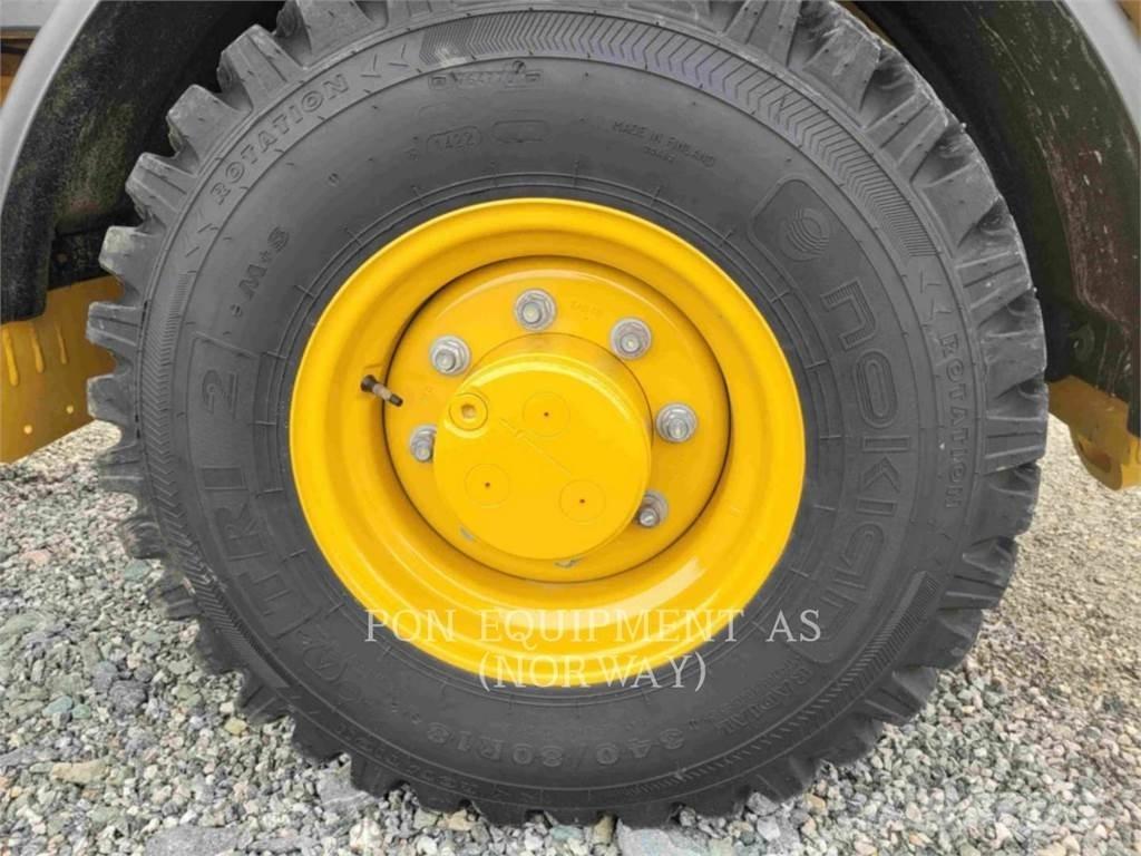 CAT 906M Utovarivači na kotačima