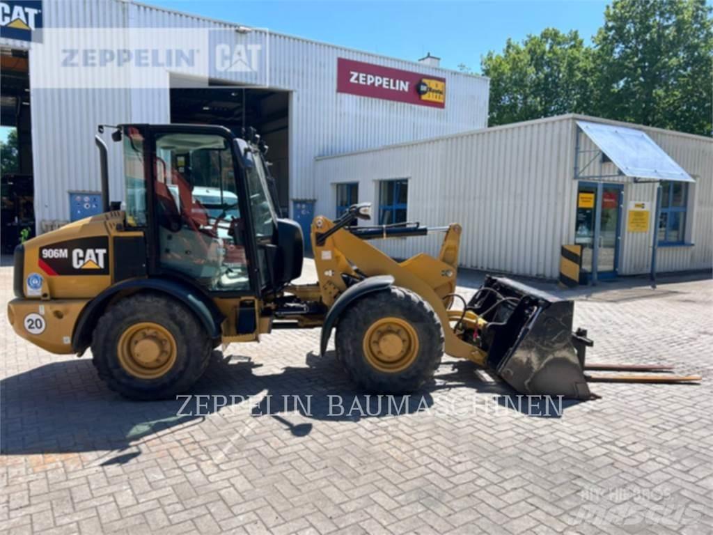 CAT 906M Utovarivači na kotačima