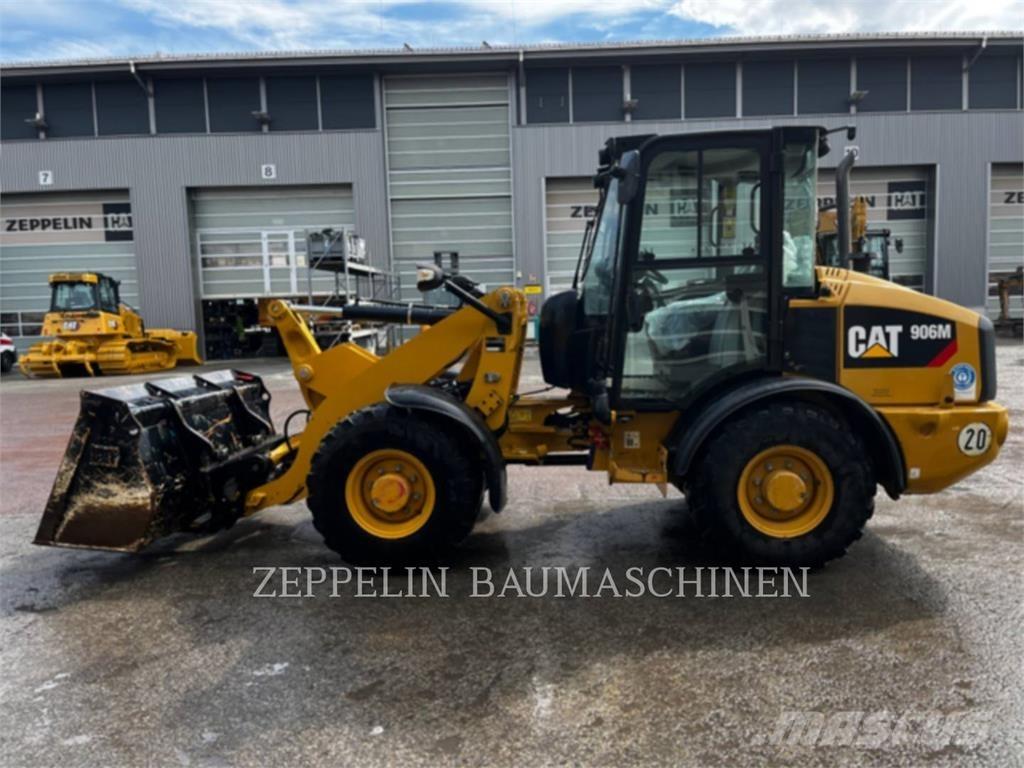 CAT 906M Utovarivači na kotačima