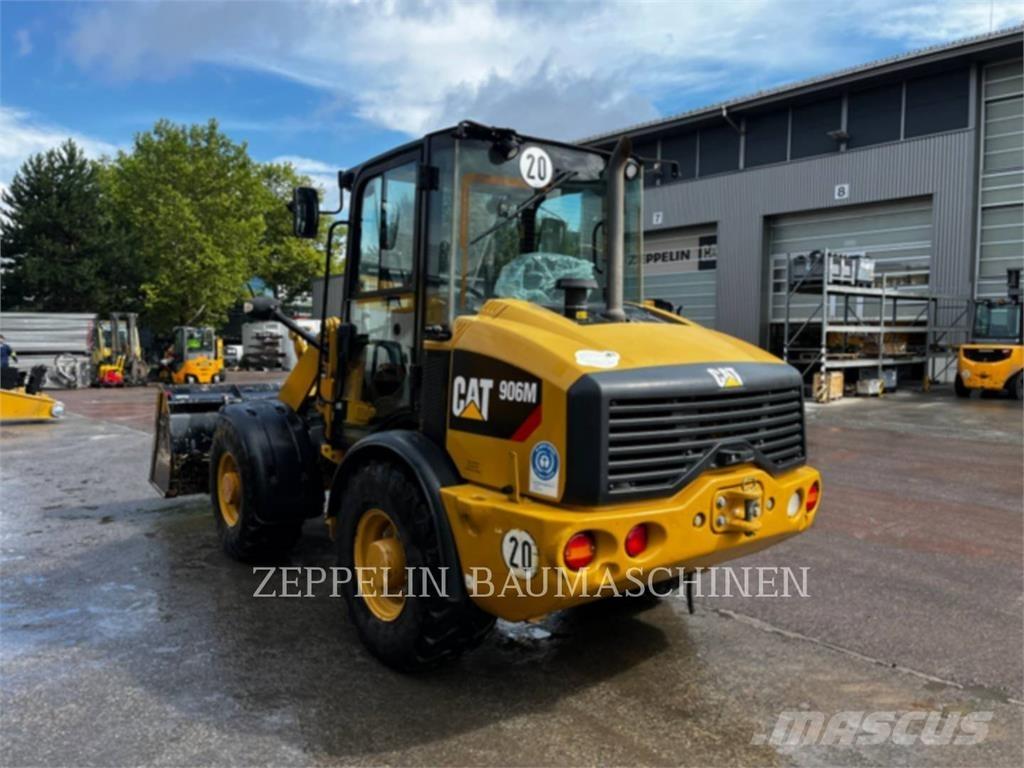 CAT 906M Utovarivači na kotačima