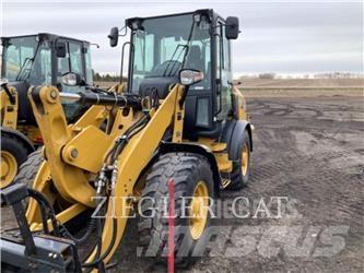 CAT 907M Utovarivači na kotačima