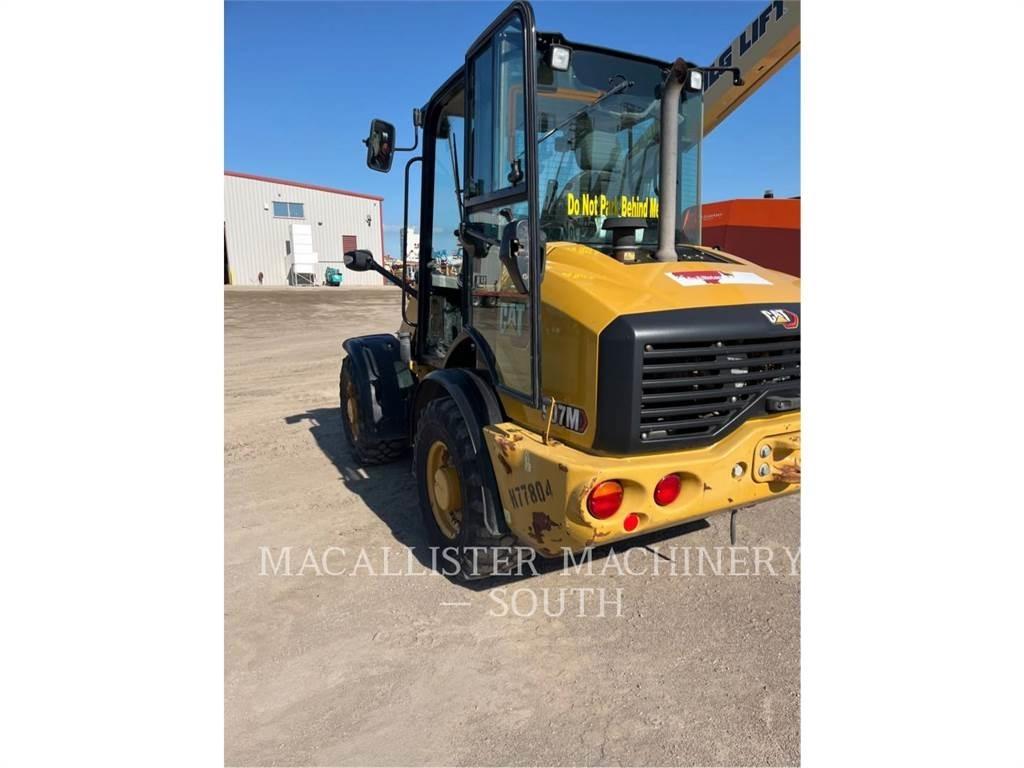 CAT 907M Utovarivači na kotačima