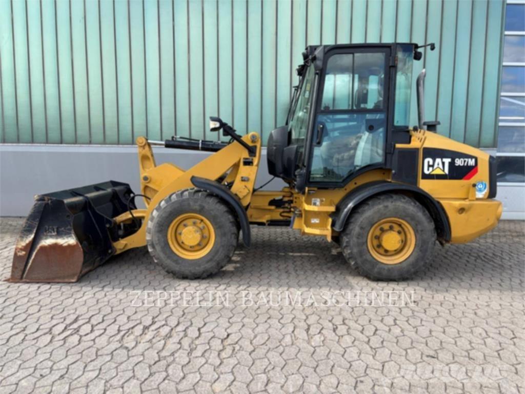 CAT 907M Utovarivači na kotačima