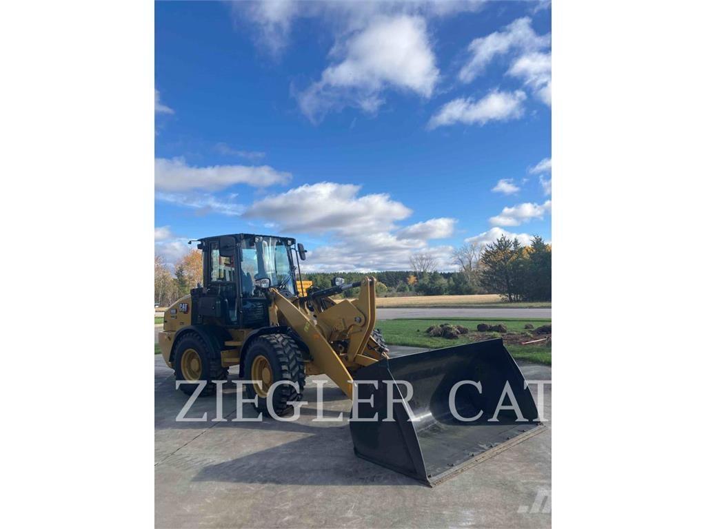 CAT 908 Utovarivači na kotačima
