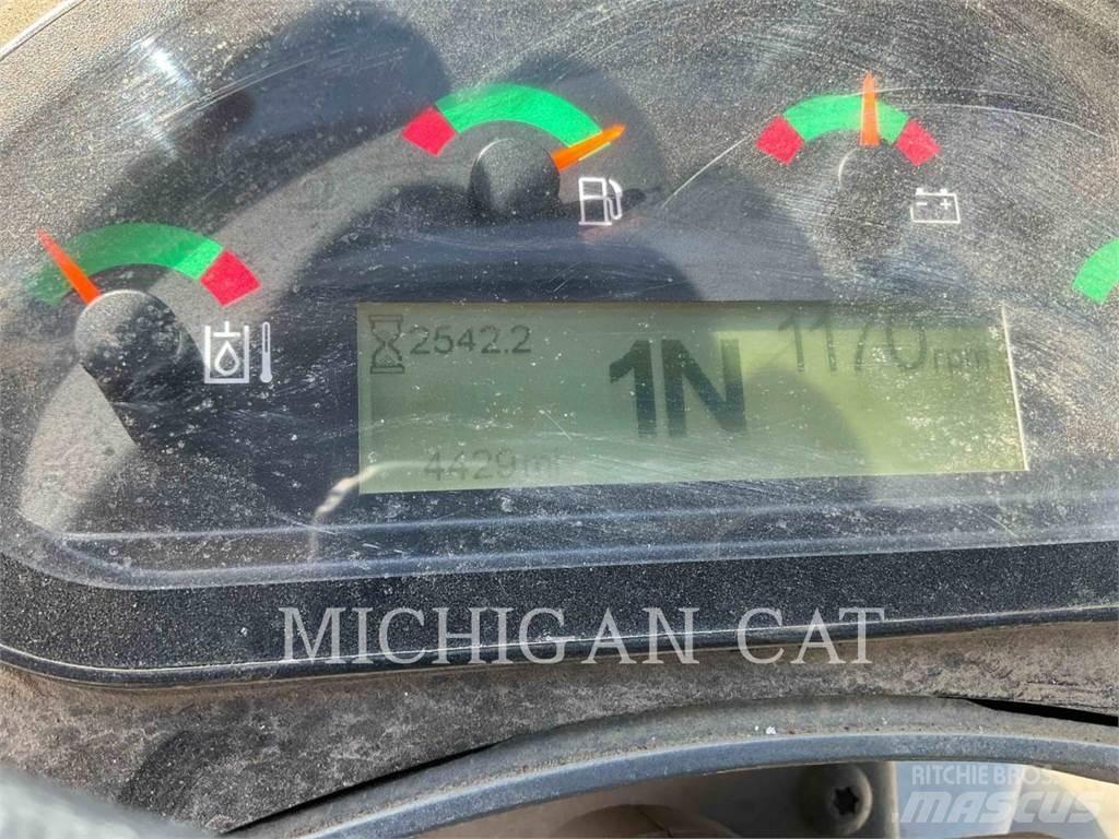 CAT 908M Utovarivači na kotačima