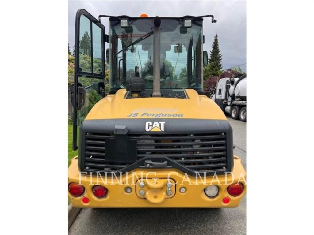 CAT 908M Utovarivači na kotačima